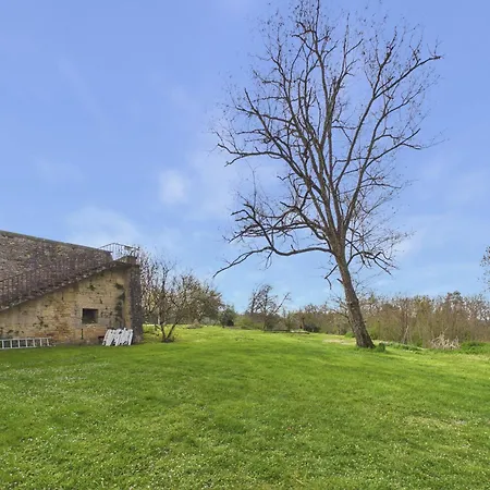Maison Avec Grande Terrasse Et Jardin Pour 9 *